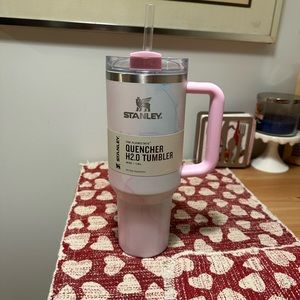 Stanley 40oz Watercolor Tulle